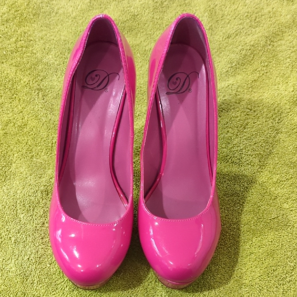 Delicious Hot Pink Women's Heels